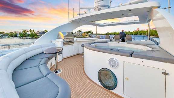 Image of Dream On yacht #19