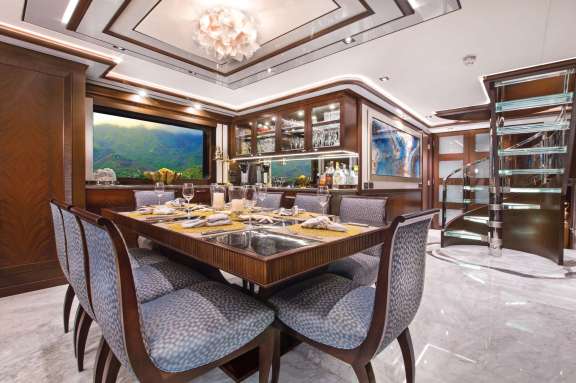 Image of VIVIERAE II yacht #3