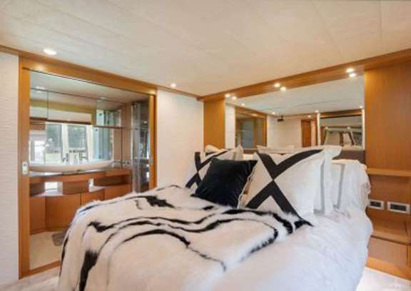 Image of Twe11ve yacht #6