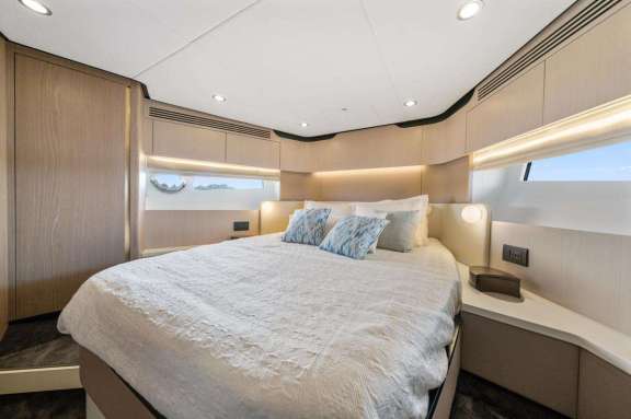 Image of Fair Winds yacht #8