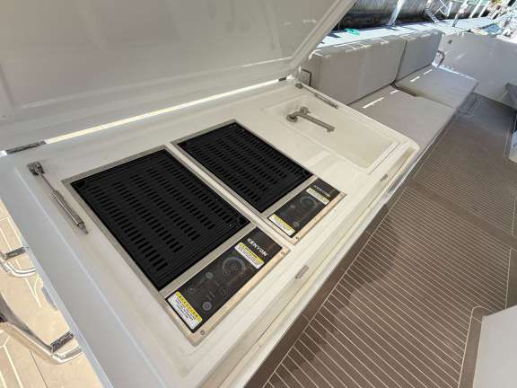 Image of Flying Whale yacht #16