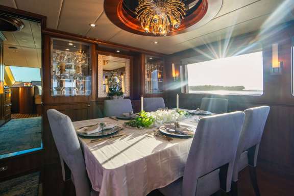 Image of LEXINGTON yacht #3