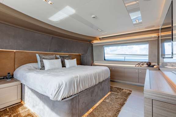 Image of BONUS ROUND yacht #6