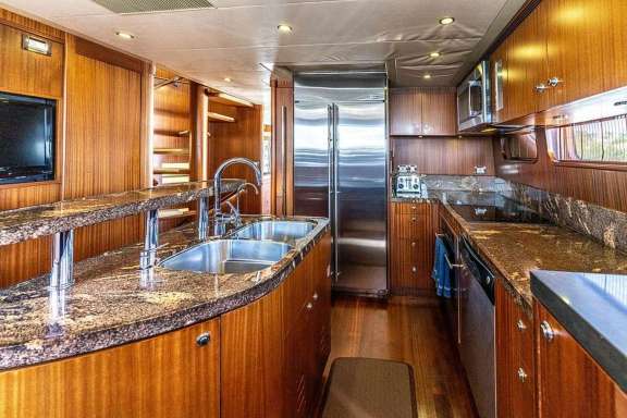 Image of JUS CHILL’N yacht #11