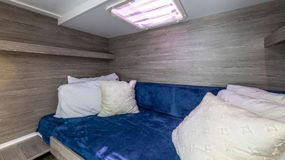 Image of Happy Place yacht #17