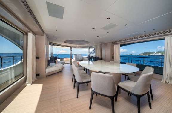 Image of KINGS LAIR yacht #3