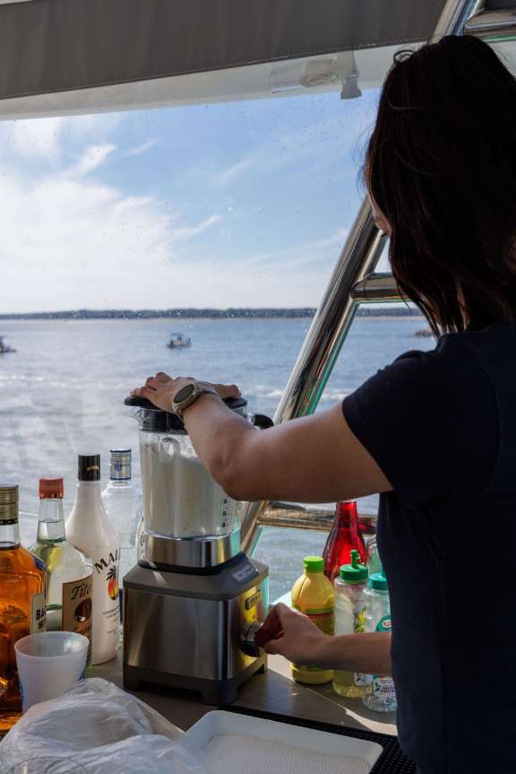 Image of SOUTHERN SKY yacht #12