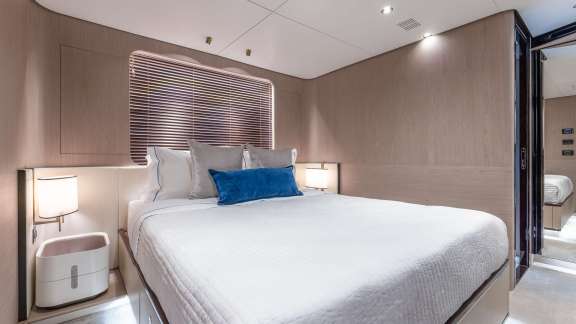 Image of PIER PRESSURE yacht #8