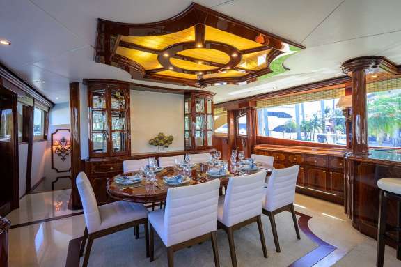 Image of Lady Kristina yacht #3