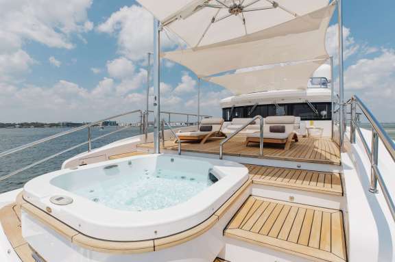 Image of BELLA VITA yacht #16