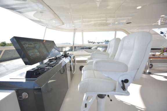 Image of Touch N Go yacht #11