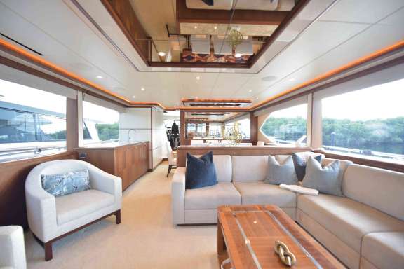 Image of Touch N Go yacht #3