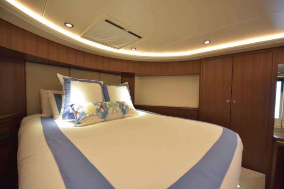 Image of Touch N Go yacht #9