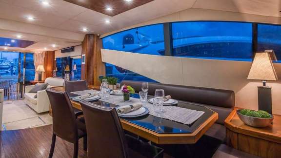 Image of Twins yacht #3