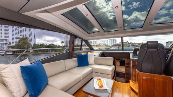 Image of Reset yacht #2