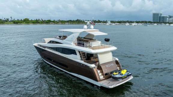 Image of Oceana yacht #11