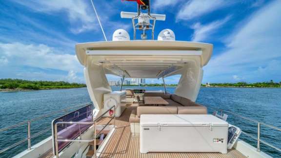 Image of Oceana yacht #15