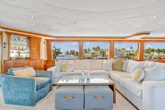 Image of SLEEPOVER yacht #10