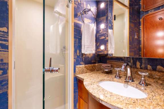 Image of SLEEPOVER yacht #13