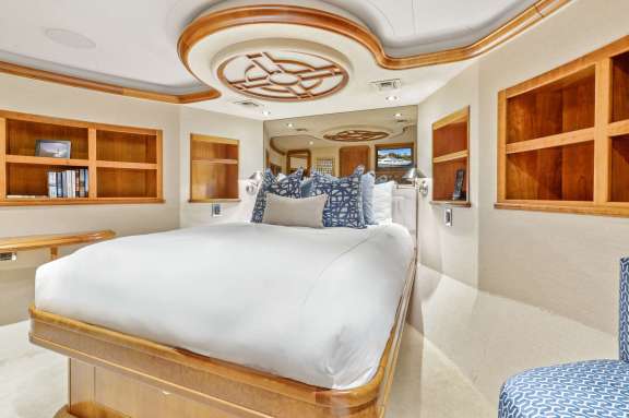 Image of SLEEPOVER yacht #14