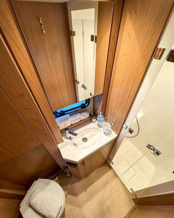 Image of M LEGACY yacht #15