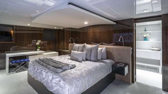 Image of Oculus yacht #6