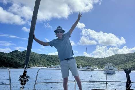 Review img # 20 of the yacht BLUE HORIZON