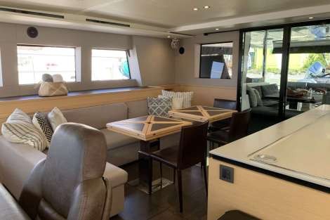 Review img # 15 of the yacht HULYA