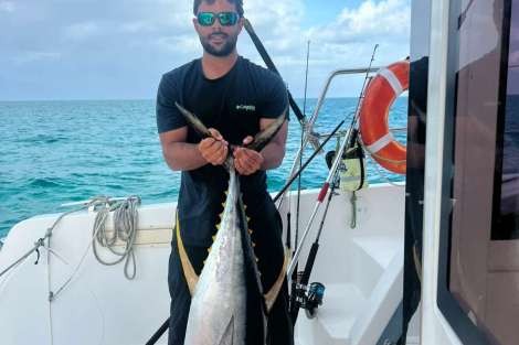 Review img # 4 of the yacht KITTIWAKE