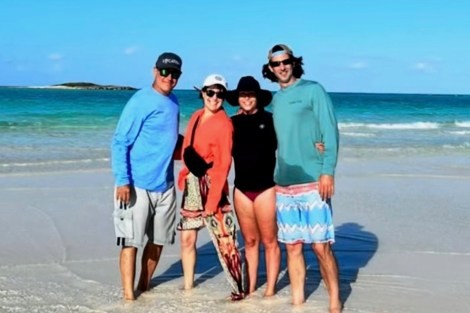 Review img # 9 of the yacht LOCATION 5.4