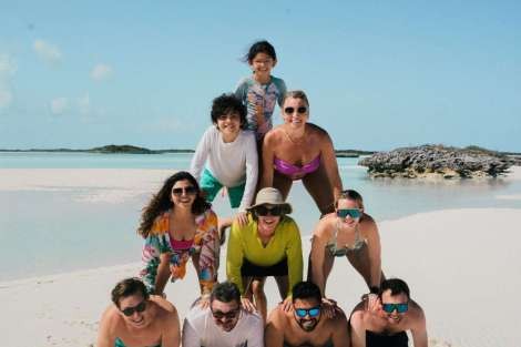 Review img # 2 of the yacht LOCATION 5.8