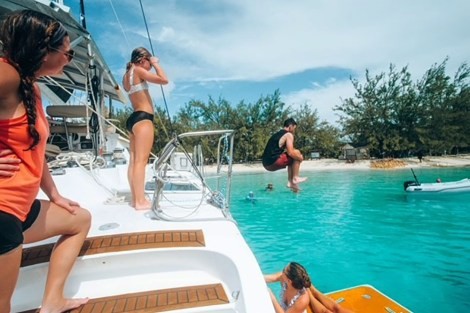 Review img # 1 of the yacht MISS ELIZABETH