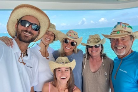 Review img # 57 of the yacht MUCHO GUSTO