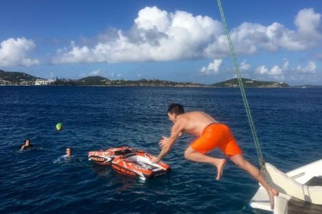 Review img # 7 of the yacht PARADIGM SHIFT