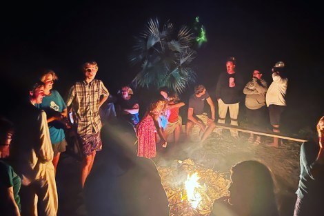 Review img # 21 of the yacht TAHINA