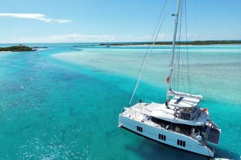 Review img # 63 of the yacht UNWAVERING