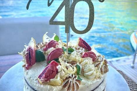 Review img # 16 of the yacht UNWAVERING