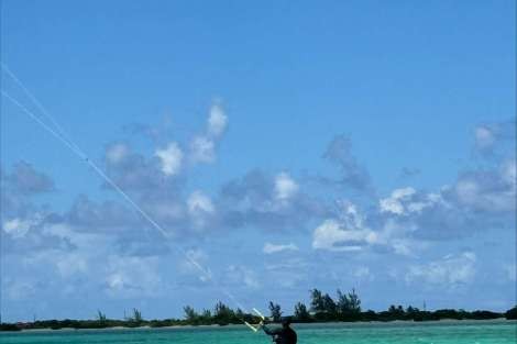 Review img # 3 of the yacht VALENTINE